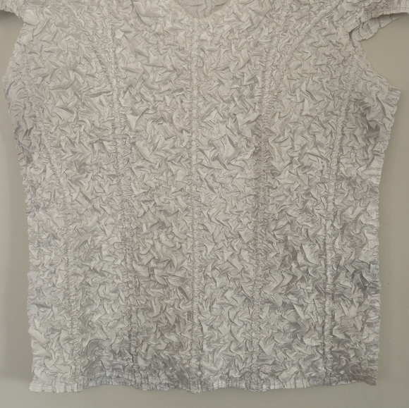 Essentials By Milano Size L White Popcorn Scrunched Top Y2K 90s - Picture 3 of 11